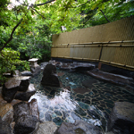 �̌����i04